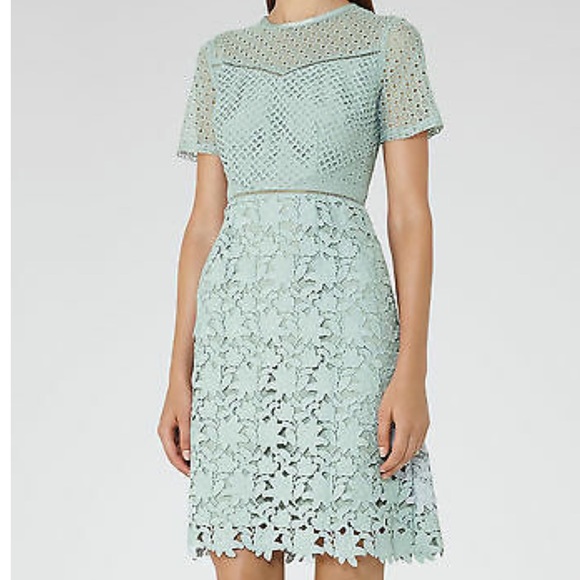 Reiss Dresses & Skirts - Reiss short sleeved summer dress